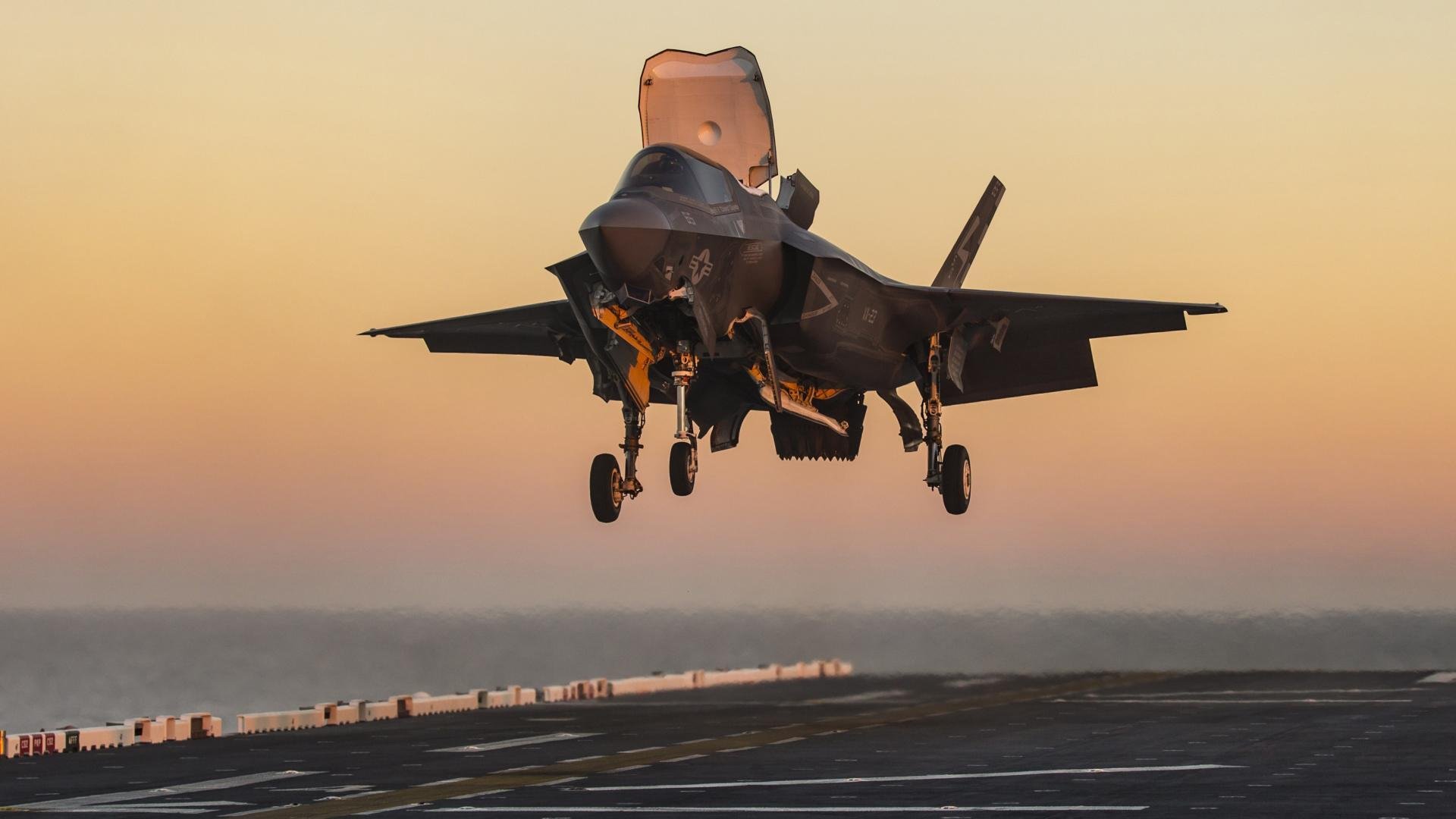 《知名品牌布局电竞广告,营销策略新高度》,电竞营销有关的品牌