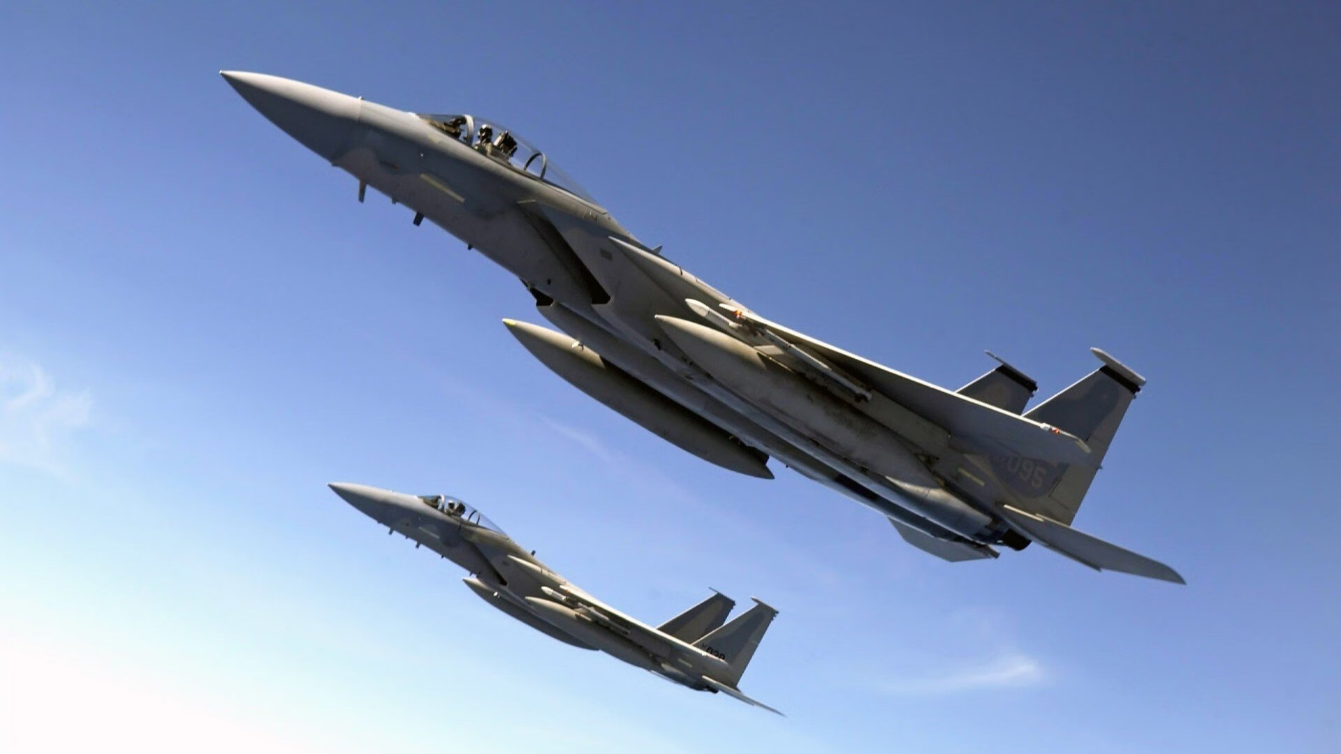 库里：用“铁杆手感”打破三分界限！，库里最铁的一场比赛