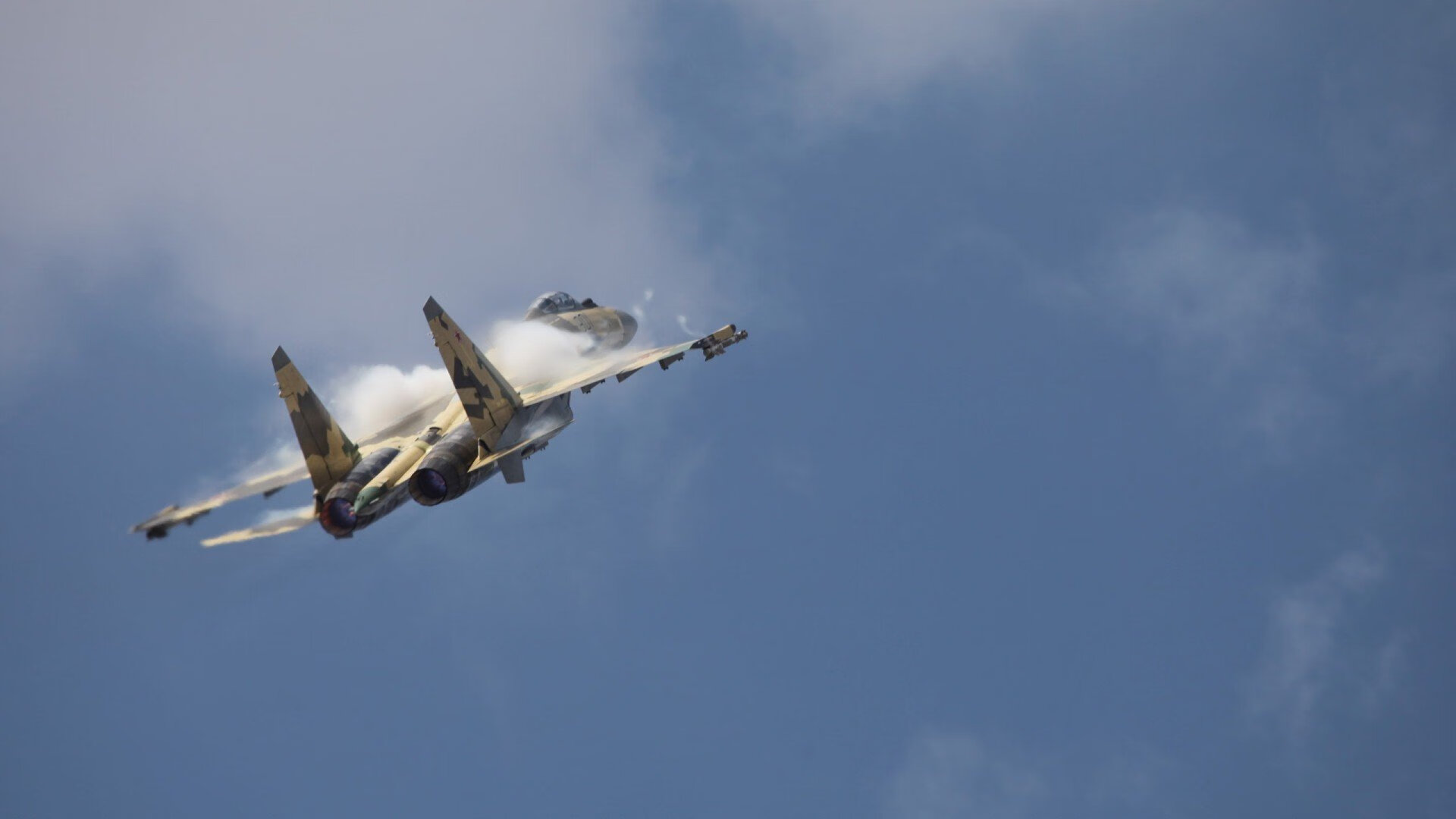 史密斯起跳反应制胜 澳中队紧随其后,史密斯跳车